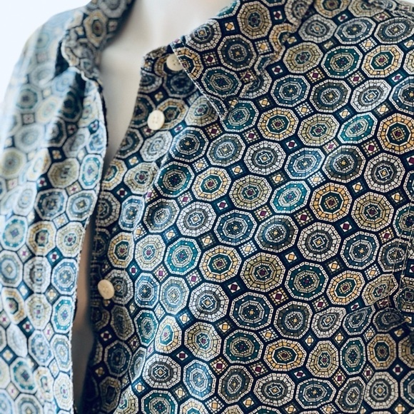 LIZ CLAIBORNE  Blouse - Picture 2 of 6